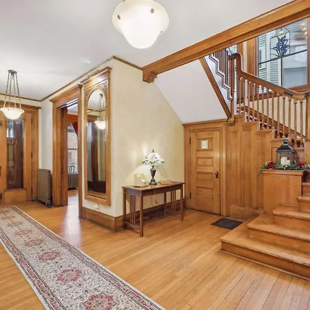 Historic District Bnb-2